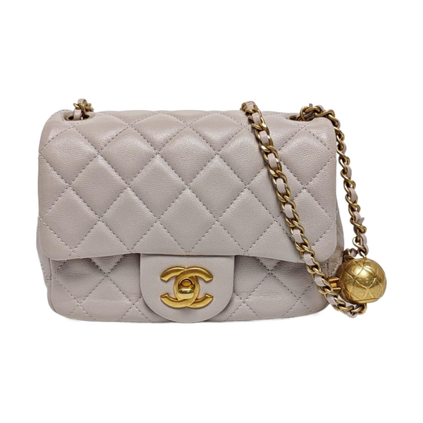 CLASSIC FLAP Mini Quilted Lambskin Pink