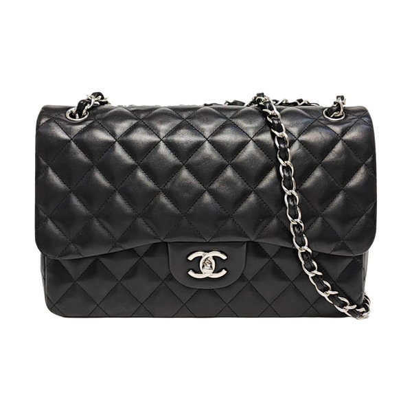 CLASSIC FLAP Jumbo Quilted Lambskin Black