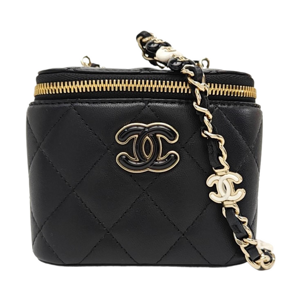 VANITY CASE Small Quilted Lambskin Black
