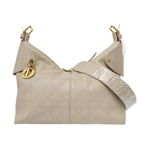 Cannage Calfskin Shoulder Bag Medium Beige