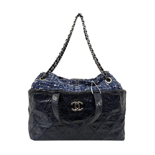 Quilted Calfskin Shoulder Bag Blue