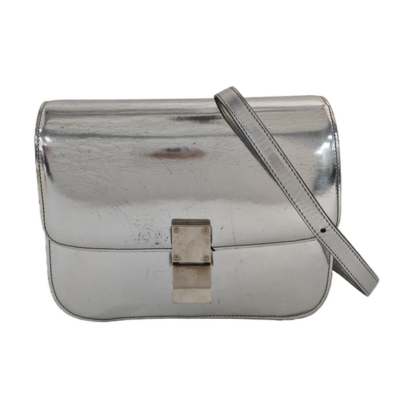 Authenticated pre-owned CLASSIC BOX Medium Calfskin Silver - Shoulder Bag at Looply