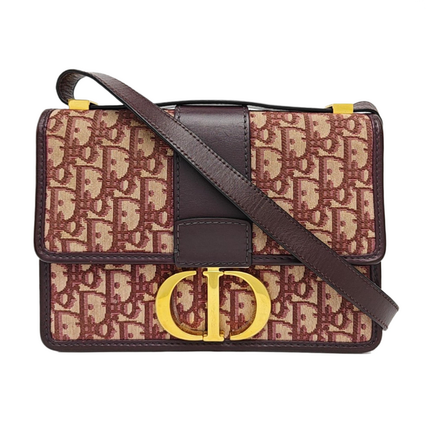 30 Montaigne Oblique Canvas Red