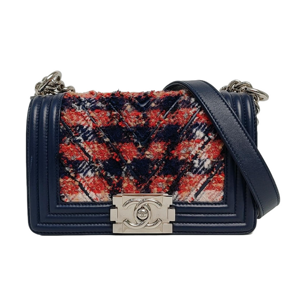 Authenticated pre-owned BOY CHANEL Small Chevron, Quilted Wool Blue - Shoulder Bag at Looply