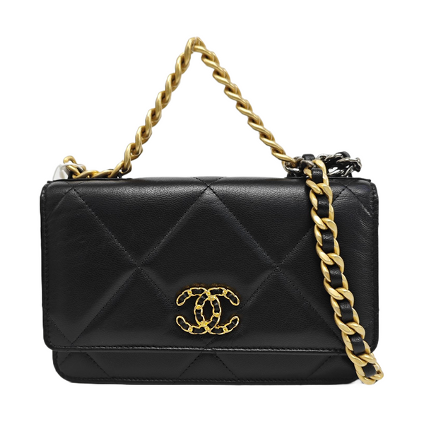 CHANEL 19 WOC Quilted Lambskin Black