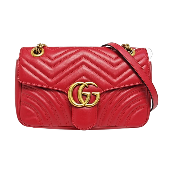 Authenticated pre-owned GG Marmont Medium Quilted Calfskin Red - Shoulder Bag at Looply