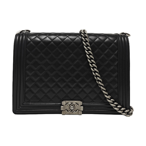 BOY CHANEL Maxi Quilted Lambskin Black