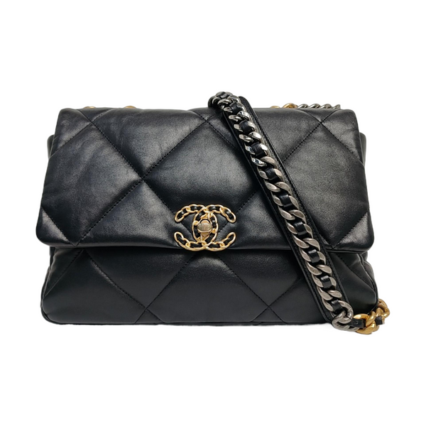 CHANEL 19 Medium Quilted Lambskin Black