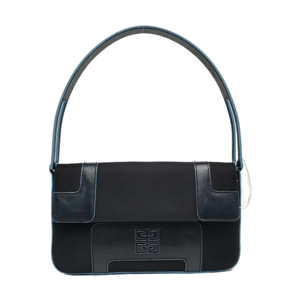 Canvas Black