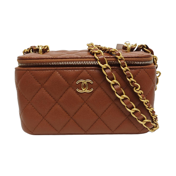 VANITY CASE Medium Quilted Grained Calfskin Brown