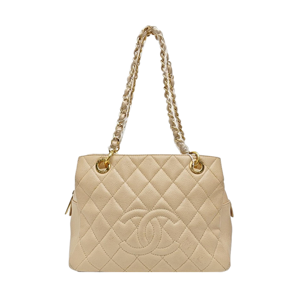 CHANEL PETITE Piel de becerro graneada acolchada beige