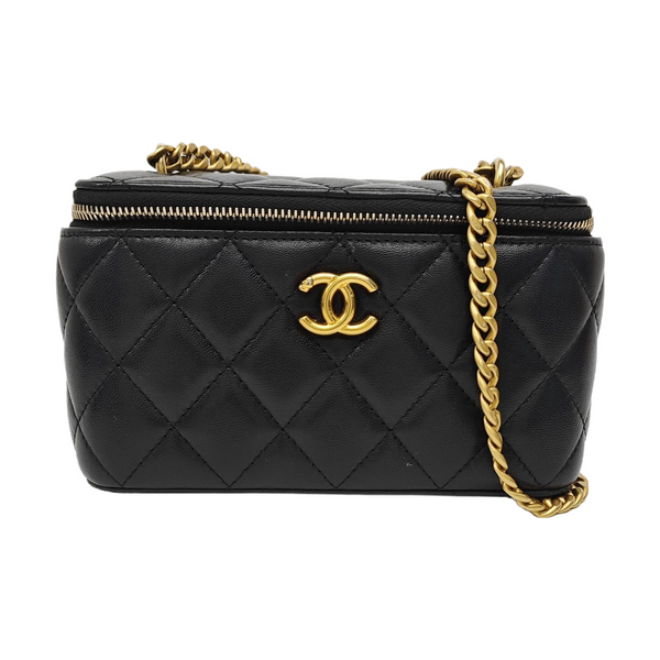 VANITY CASE Small Quilted Lambskin Black