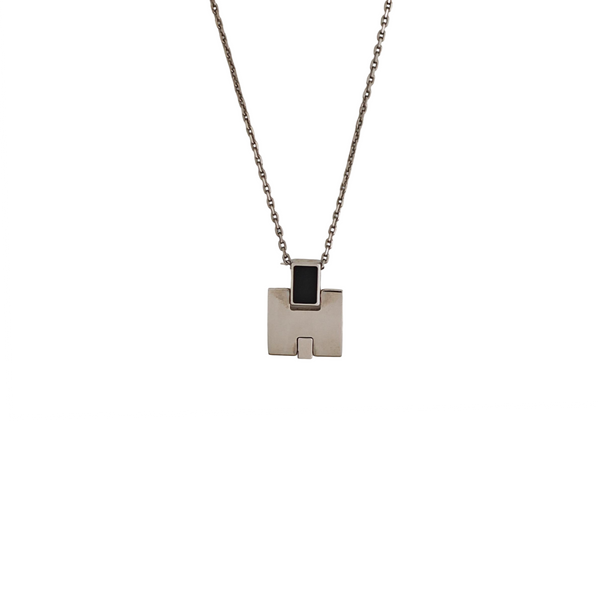 Eileen Metal Silver Necklace