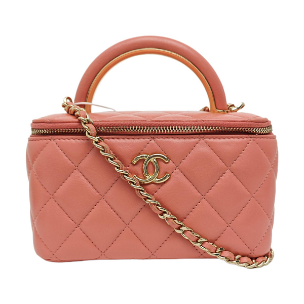 VANITY CASE Small Quilted Lambskin Pink