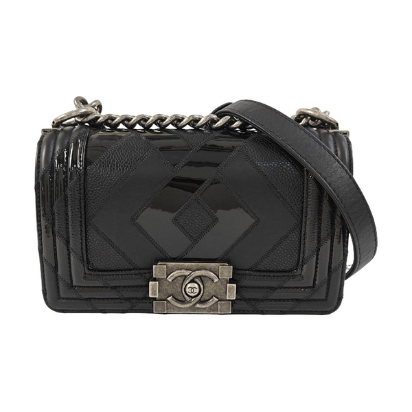BOY CHANEL Small Quilted Grained Calfskin Black