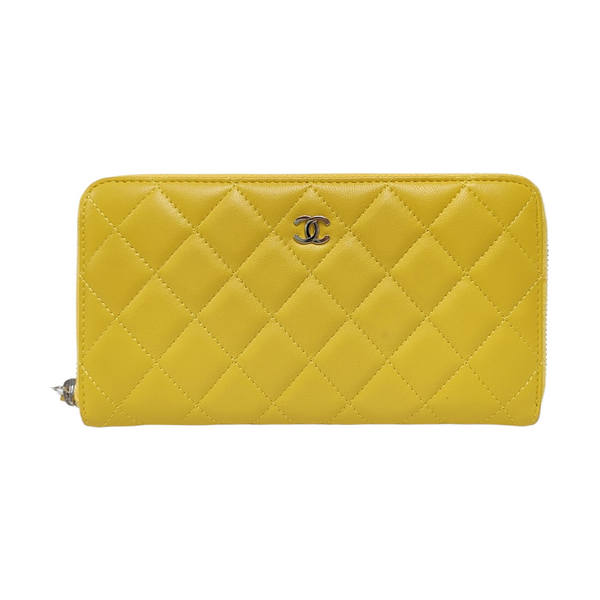 Authenticated pre-owned WOC Quilted Lambskin Yellow Wallet - Wallet at Looply