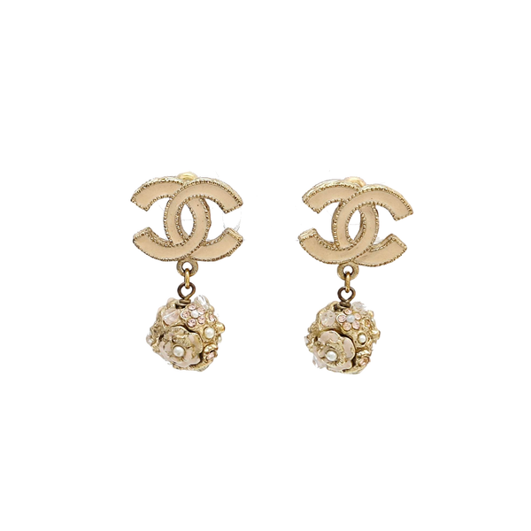 Metal Beige Stud Earrings