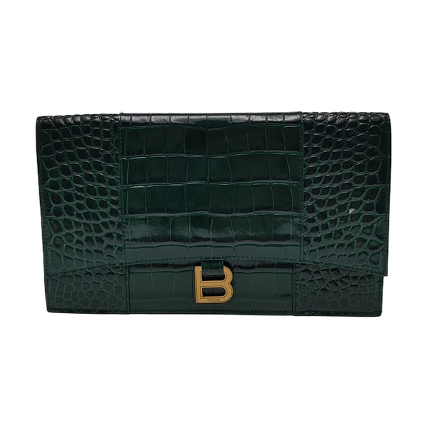 Authenticated pre-owned Hourglass Calfskin Green - Clutch at Looply