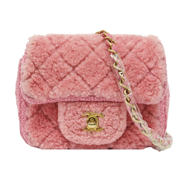 CLASSIC FLAP Mini Quilted Sheepskin Red