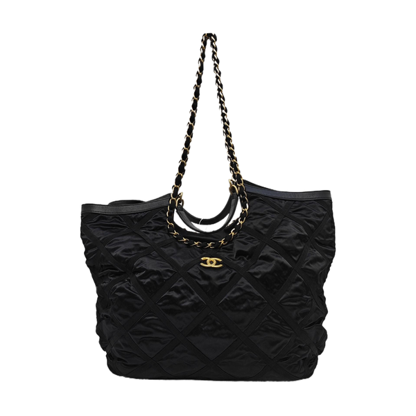 Quilted Nylon Medium Black