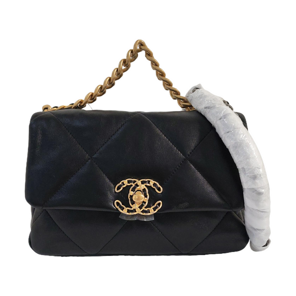 CHANEL 19 Small Quilted Lambskin Black