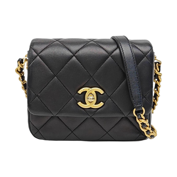 Quilted Lambskin Shoulder Bag Black