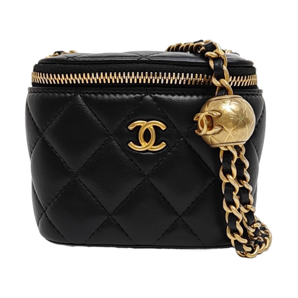 VANITY CASE Mini Quilted Lambskin Black