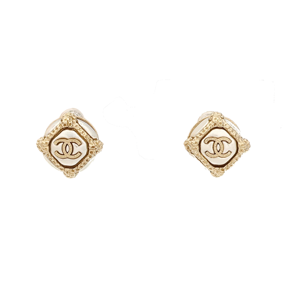 Metal Gold Stud Earrings