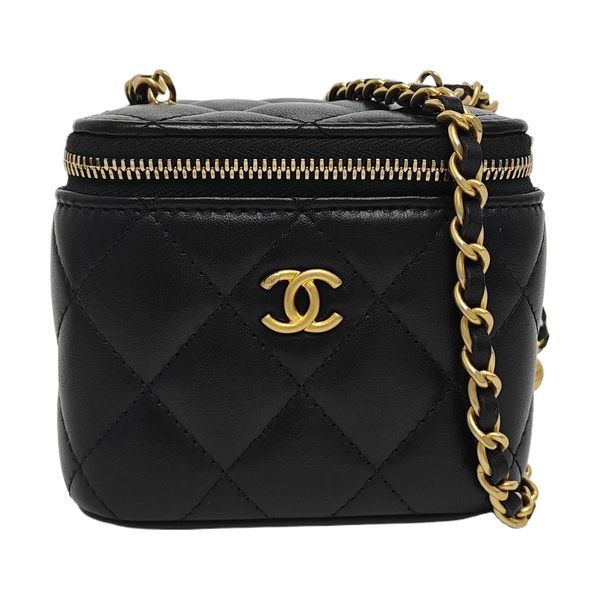 Authenticated pre-owned VANITY CASE Small Quilted Lambskin Black - Shoulder Bag at Looply