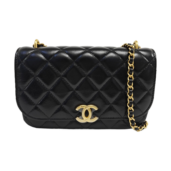 Quilted Lambskin Shoulder Bag Black