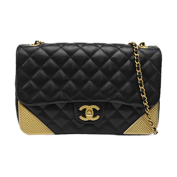 ROCK THE CORNER Medium Quilted Calfskin Black