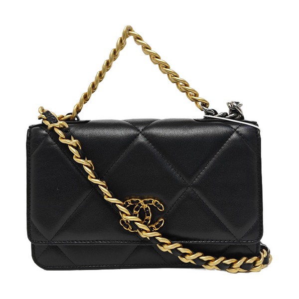 CHANEL 19 WOC Quilted Lambskin Black
