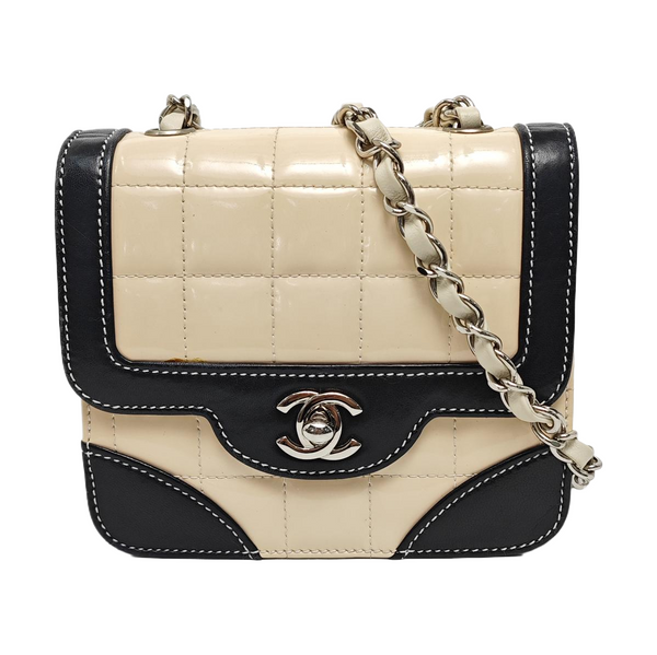 CHOCOLATE BAR Quilted Patent Leather Beige