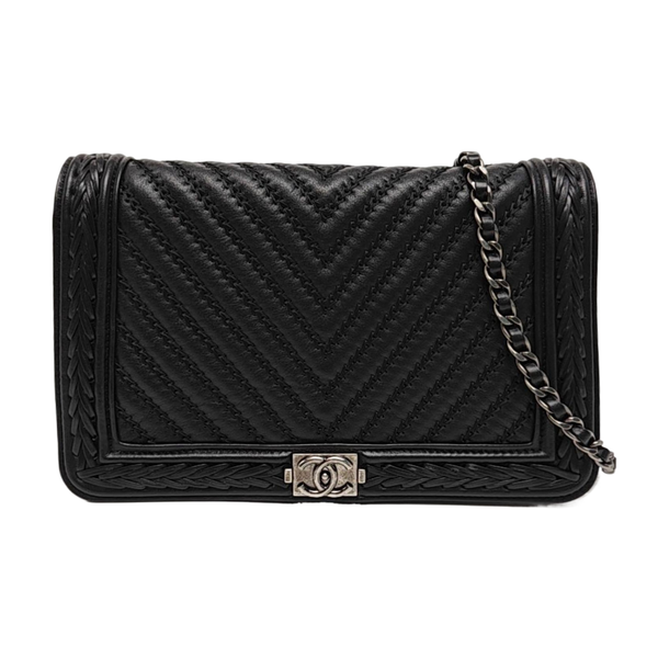 BOY CHANEL Mini Chevron Calfskin Black