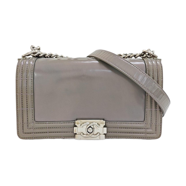 BOY CHANEL Medium Patent Calfskin Purple
