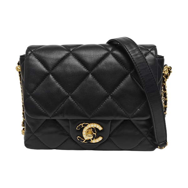 Quilted Lambskin Shoulder Bag Black