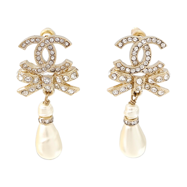 Metal Gold Stud Earrings