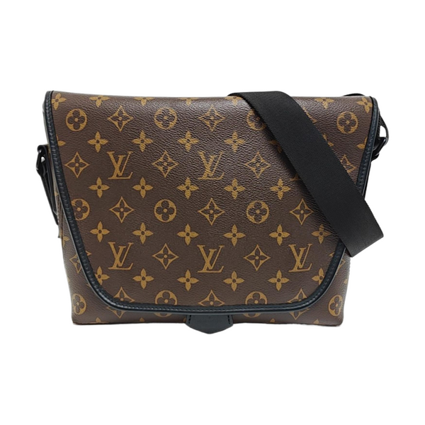 MAGNETIC Monogram Coated Canvas Brown