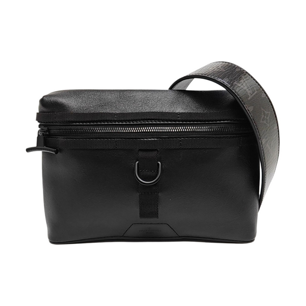 Calfskin Shoulder Bag PM Black