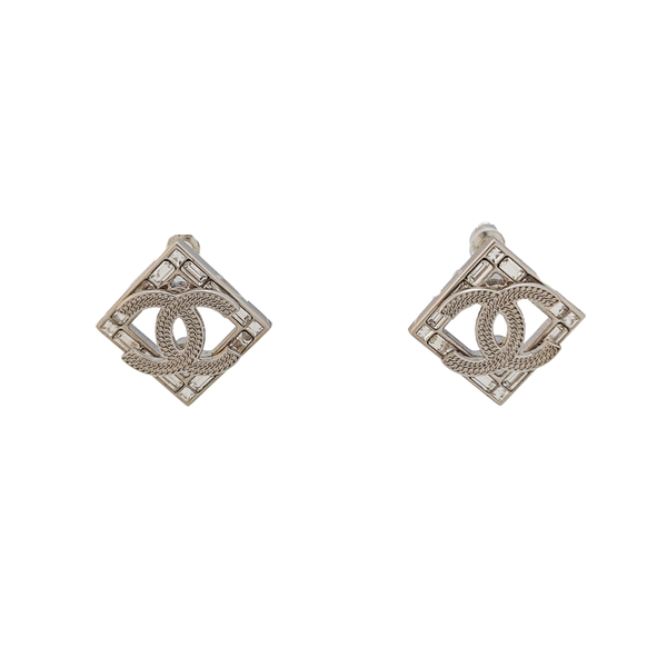 Metal Silver Stud Earrings