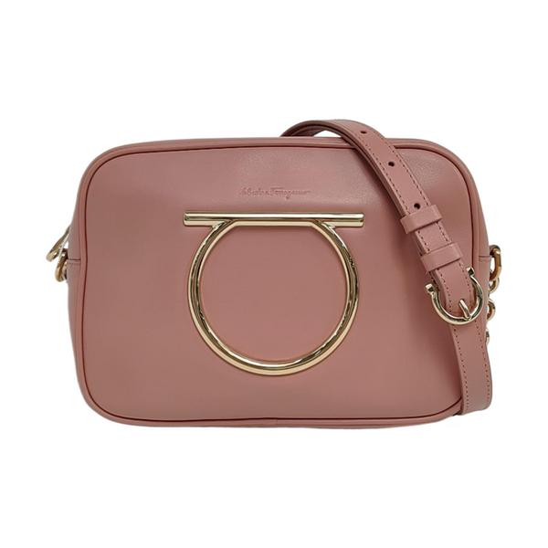 Authenticated pre-owned Gancini Calfskin Pink - Shoulder Bag at Looply