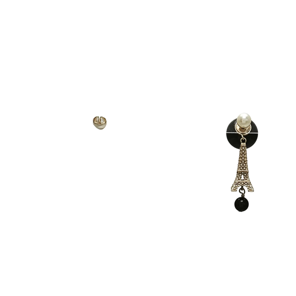 Metal Black Earrings