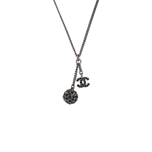 Metal Black Necklace