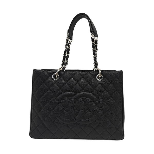 CHANEL GST Grande Piel de Becerro Granulada Acolchada Negra