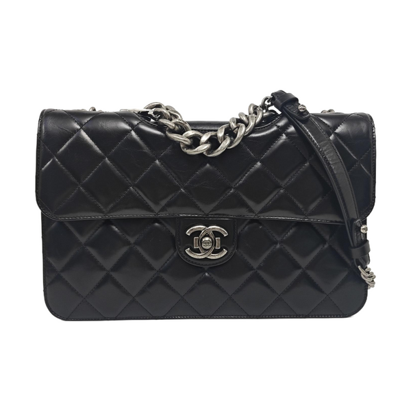 PREFECT EDGE Large Quilted Calfskin Black
