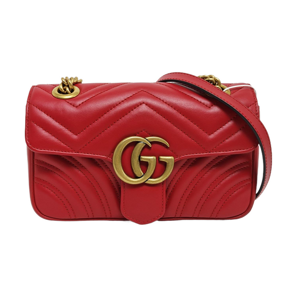 GG Marmont Pequeño Piel Acolchada Roja