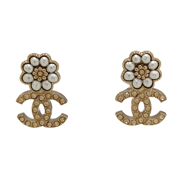 Metal Gold Stud Earrings