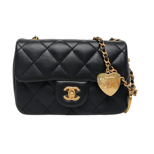 Authenticated pre-owned CLASSIC FLAP Small Quilted Lambskin Black - Shoulder Bag at Looply