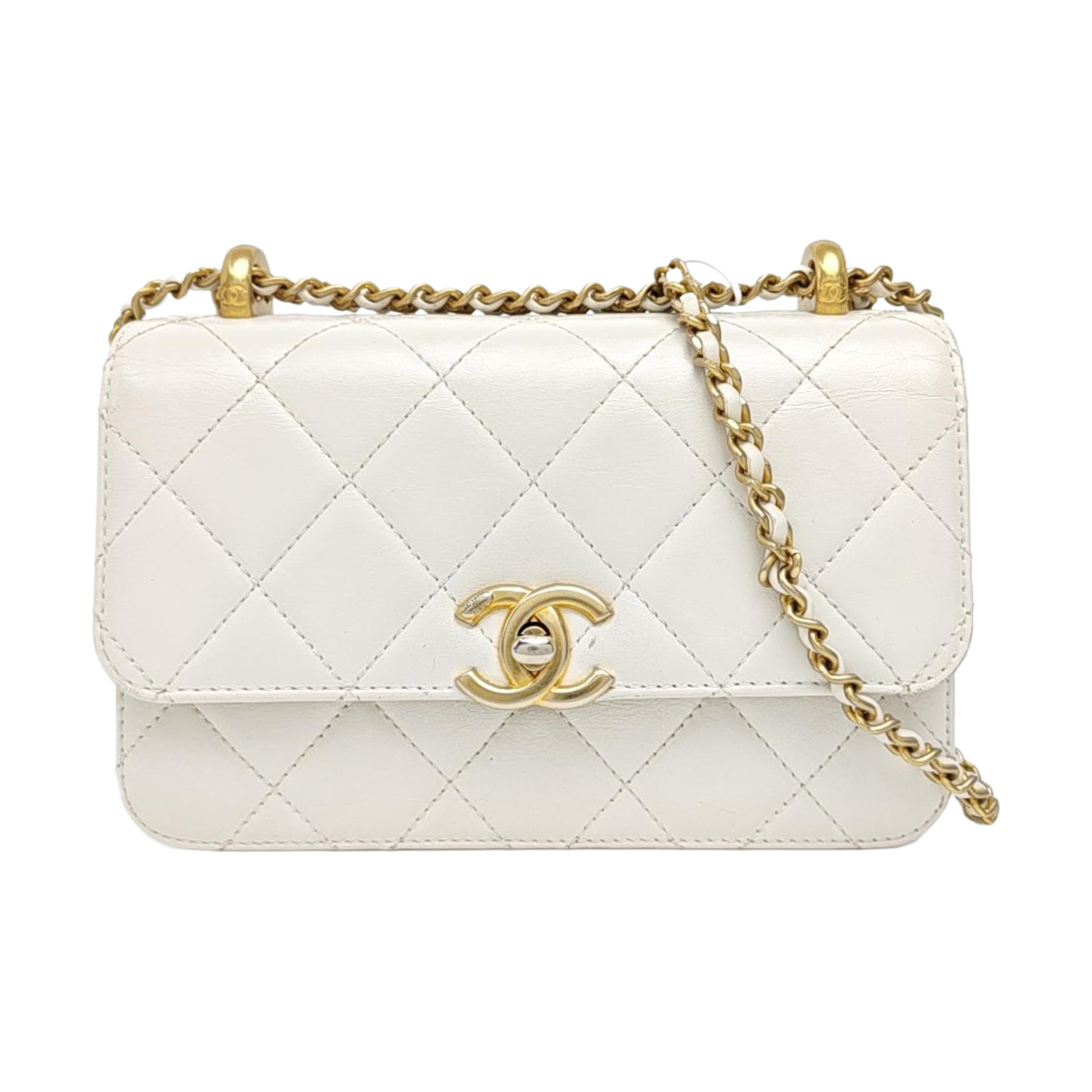 【めいちゃんママさん専用】CHANEL ホワイト　ゴールド Quilted Calfskin Crossbody Bag White – Looply