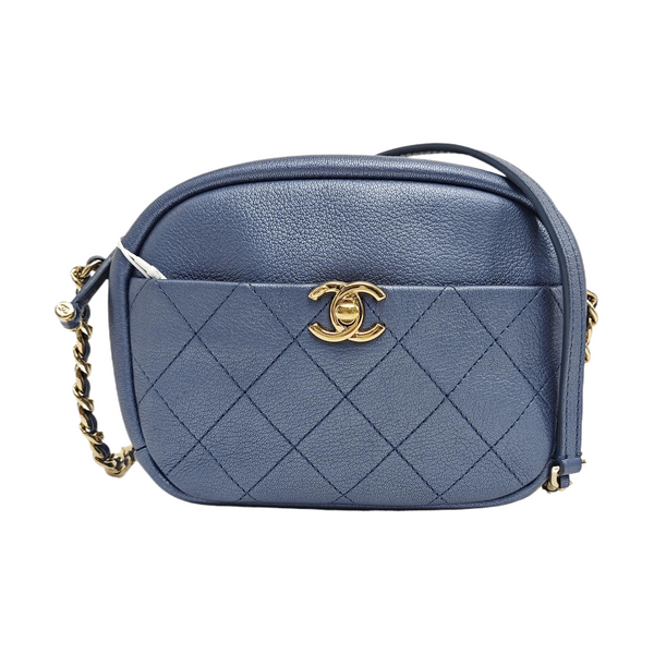 Quilted Lambskin Shoulder Bag Blue